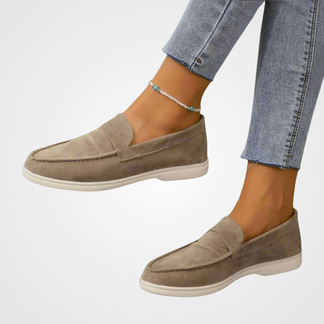 Hannah | Elegant suede loafers